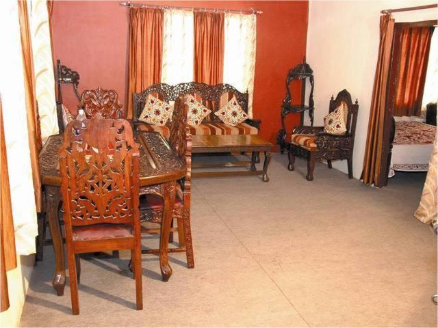 Hotel Surya Kiran موسوري الغرفة الصورة